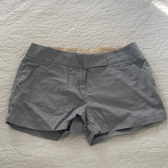 J.Crew Factory Chino Gray Shorts Size 4 - Picture 1 of 3